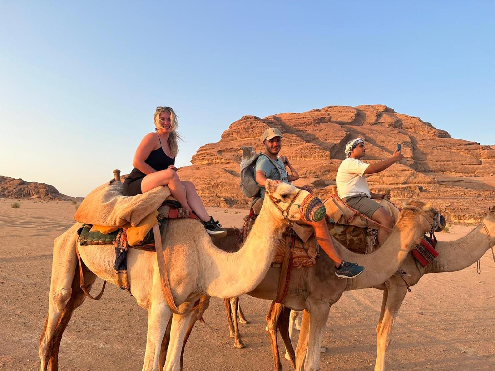 Harmony Luxury Camp Hotel Wadi Rum Exterior photo